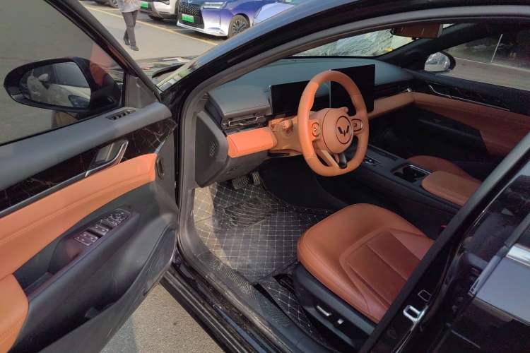 Used Wuling Xingguang 2025 610 km Smart Flagship Version Driver Seat