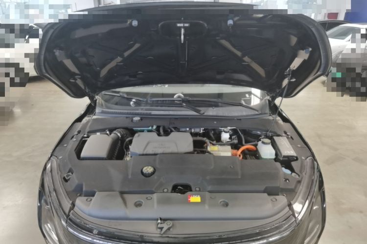 Used Wuling Xingguang 2025 70km Smart Standard Version Engine Bay