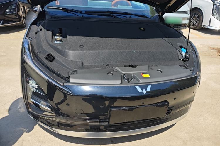 Used Wuling Xingguang 2025 610 km Smart Flagship Version Engine Bay