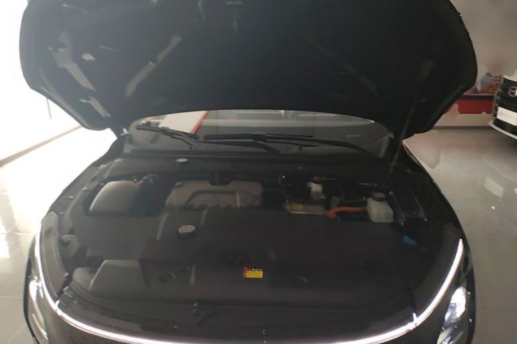 Used Wuling Xingguang 2025 70km Smart Standard Version Engine Bay