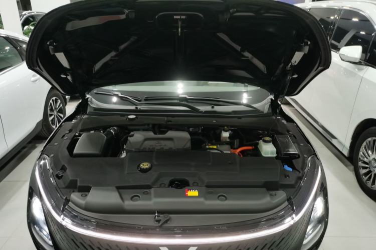 Used Wuling Xingguang 2025 70km Smart Standard Version Engine Bay