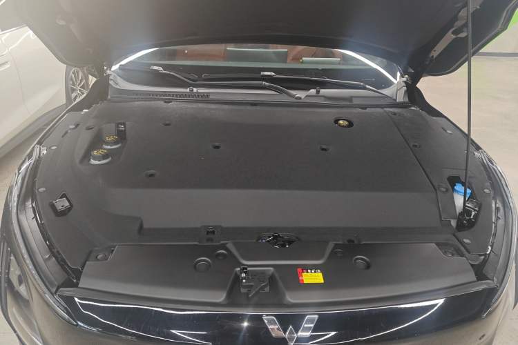 Used Wuling Xingguang 2025 610 km Smart Flagship Version Engine Bay