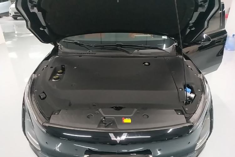 Used Wuling Xingguang 2025 610 km Smart Flagship Version Engine Bay