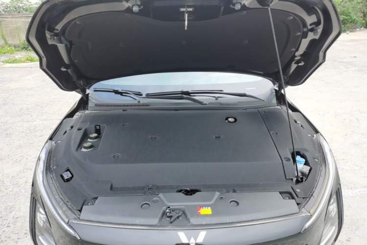Used Wuling Xingguang 2025 610 km Smart Flagship Version Engine Bay