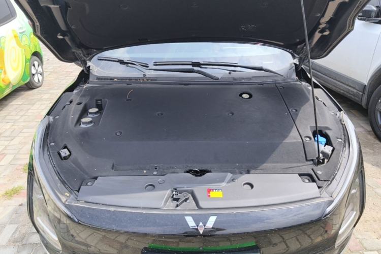 Used Wuling Xingguang 2025 610 km Smart Flagship Version Engine Bay