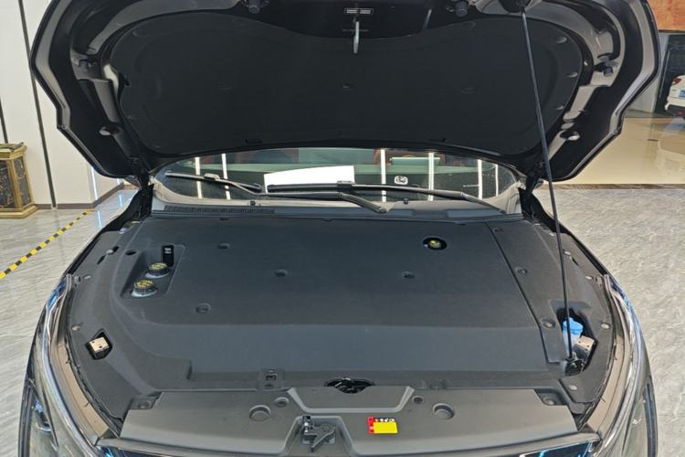 Used Wuling Xingguang 2025 610 km Smart Flagship Version Engine Bay