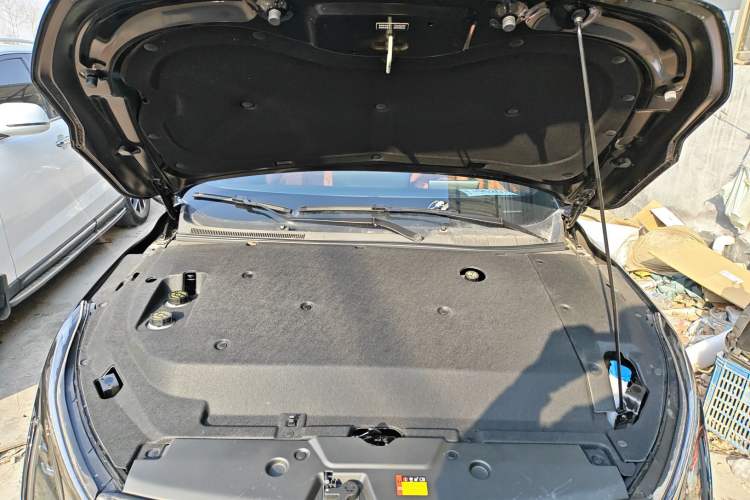 Used Wuling Xingguang 2025 610 km Smart Flagship Version Engine Bay