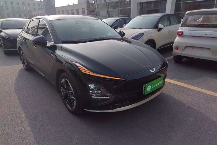 Used Wuling Xingguang 2025 610 km Smart Flagship Version Exterior 1