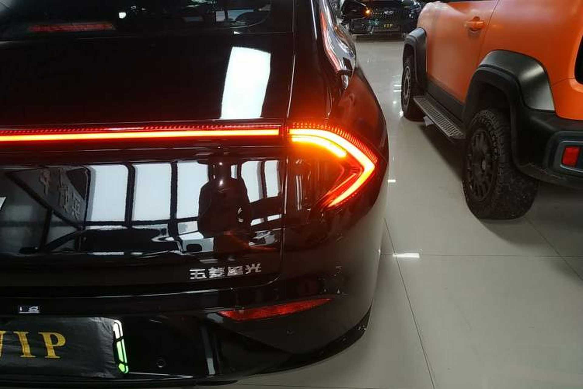 Used Wuling Xingguang 2025 610 km Smart Flagship Version Exterior 3