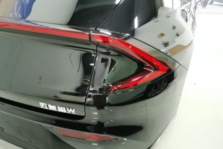 Used Wuling Xingguang 2025 70km Smart Standard Version Exterior 3