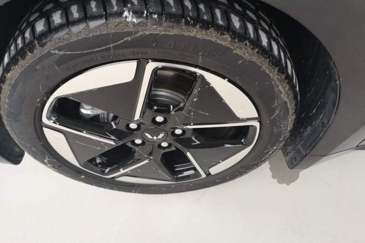 Used Wuling Xingguang 2025 610 km Smart Flagship Version Exterior 4