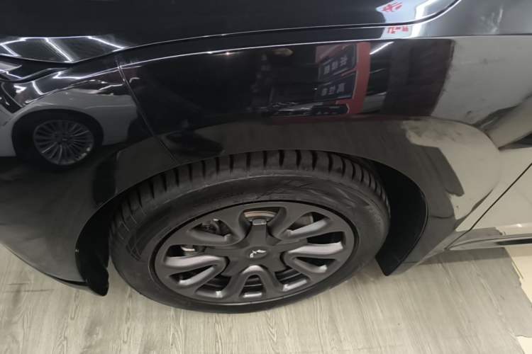 Used Wuling Xingguang 2025 70km Smart Standard Version Exterior 4