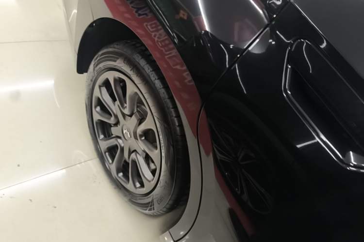 Used Wuling Xingguang 2025 70km Smart Standard Version Exterior 5
