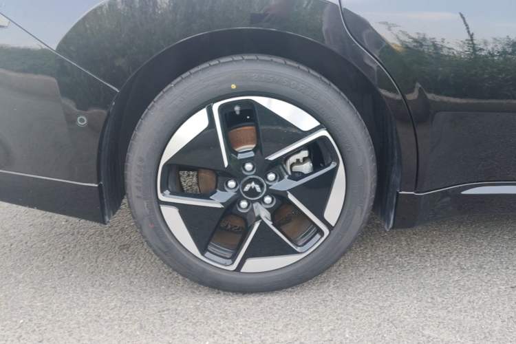 Used Wuling Xingguang 2025 610 km Smart Flagship Version Exterior 5