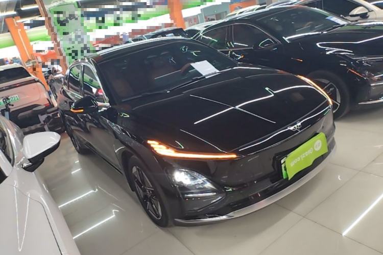 Used Wuling Xingguang 2025 610 km Smart Flagship Version Front Right 45 Deg