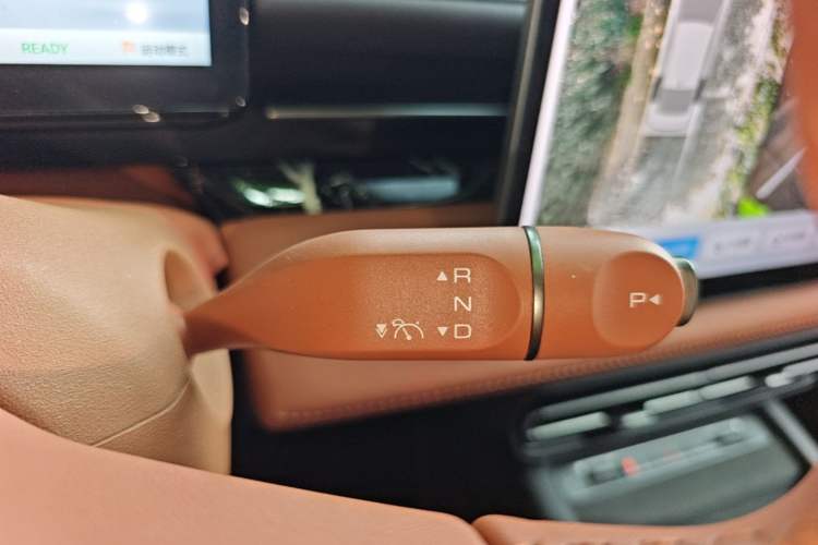 Used Wuling Xingguang 2025 610 km Smart Flagship Version Gear Lever
