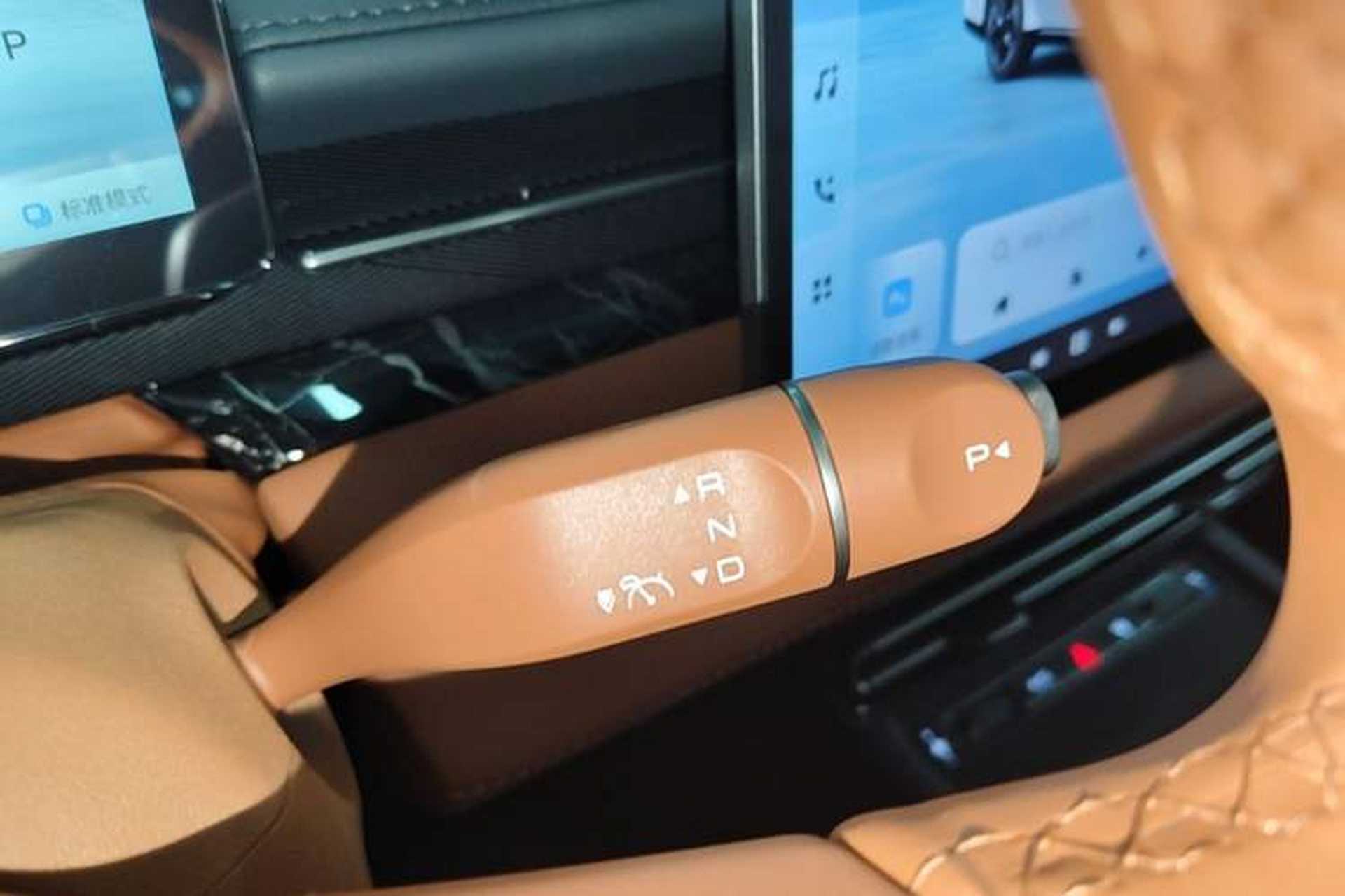 Used Wuling Xingguang 2025 610 km Smart Flagship Version Gear Lever