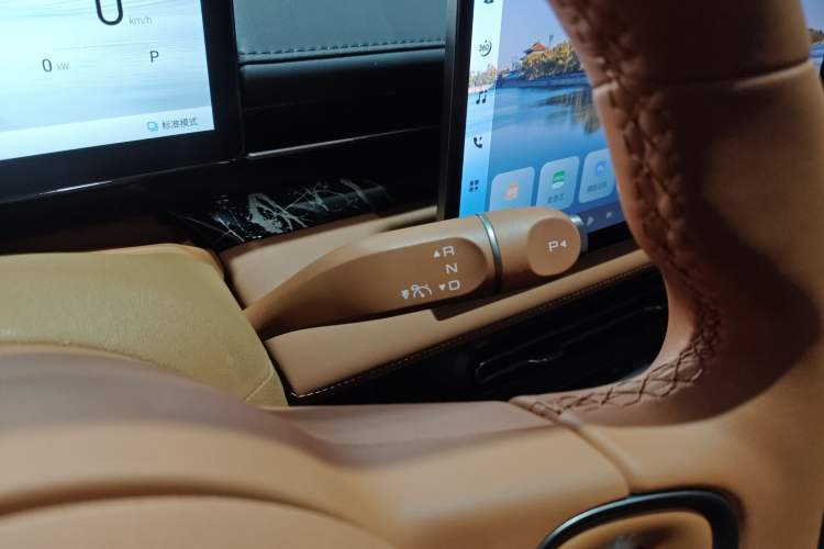 Used Wuling Xingguang 2025 610 km Smart Flagship Version Gear Lever