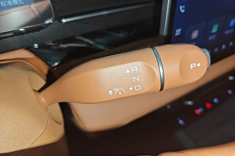 Used Wuling Xingguang 2025 610 km Smart Flagship Version Gear Lever
