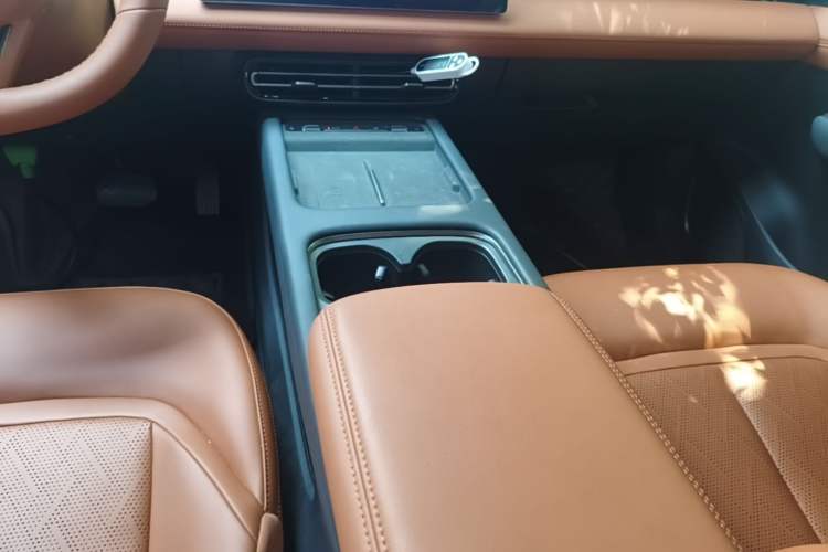 Used Wuling Xingguang 2025 610 km Smart Flagship Version Gear Lever