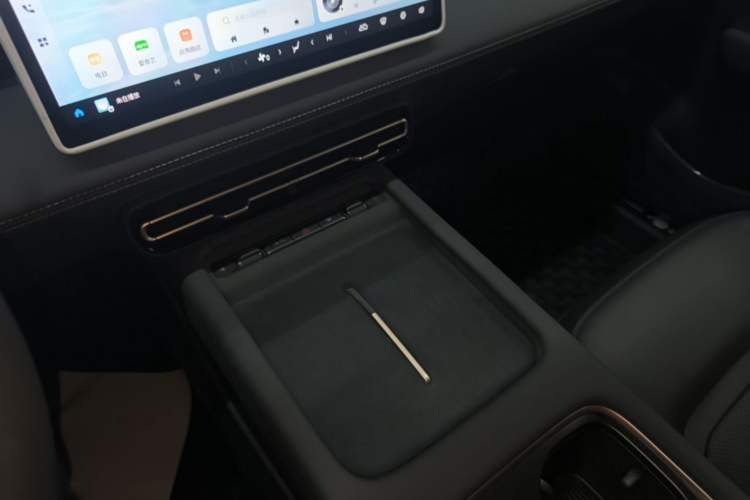 Used Wuling Xingguang 2025 70km Smart Standard Version Gear Lever