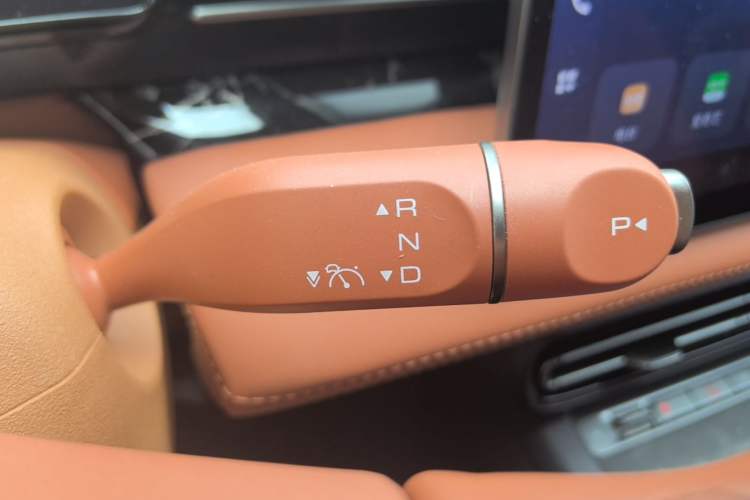 Used Wuling Xingguang 2025 610 km Smart Flagship Version Gear Lever