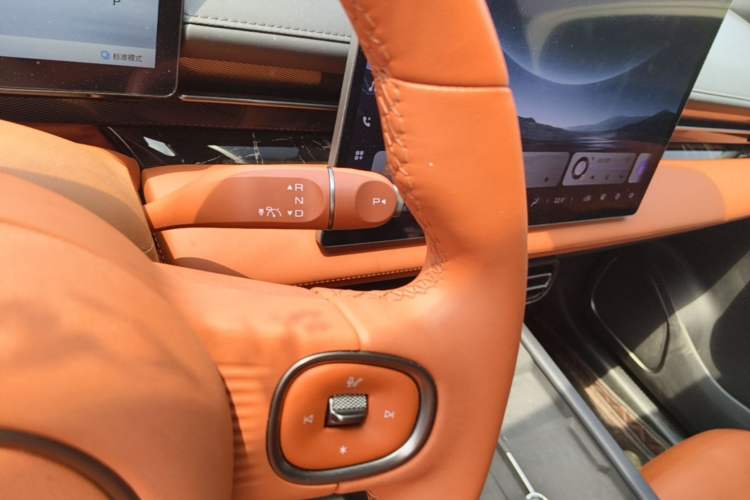 Used Wuling Xingguang 2025 610 km Smart Flagship Version Gear Lever