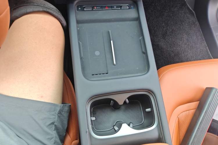 Used Wuling Xingguang 2025 610 km Smart Flagship Version Gear Lever