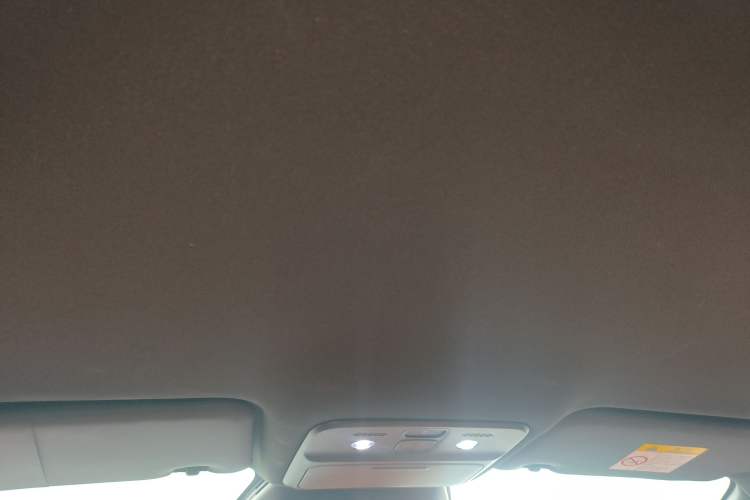 Used Wuling Xingguang 2025 610 km Smart Flagship Version Headliner