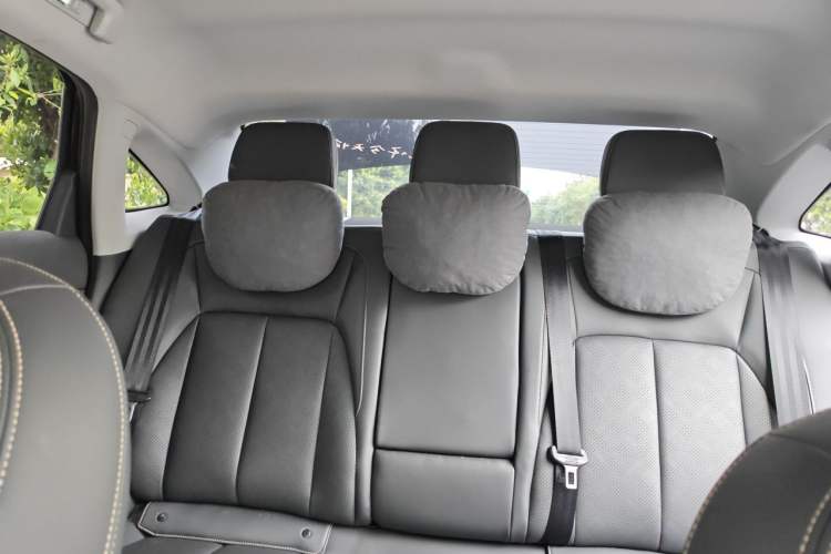 Used Wuling Xingguang 2025 150 km Smart Advanced Version Headliner