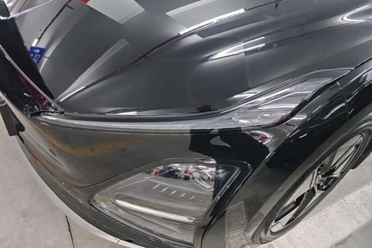 Used Wuling Xingguang 2025 610 km Smart Flagship Version Left Front Headlight