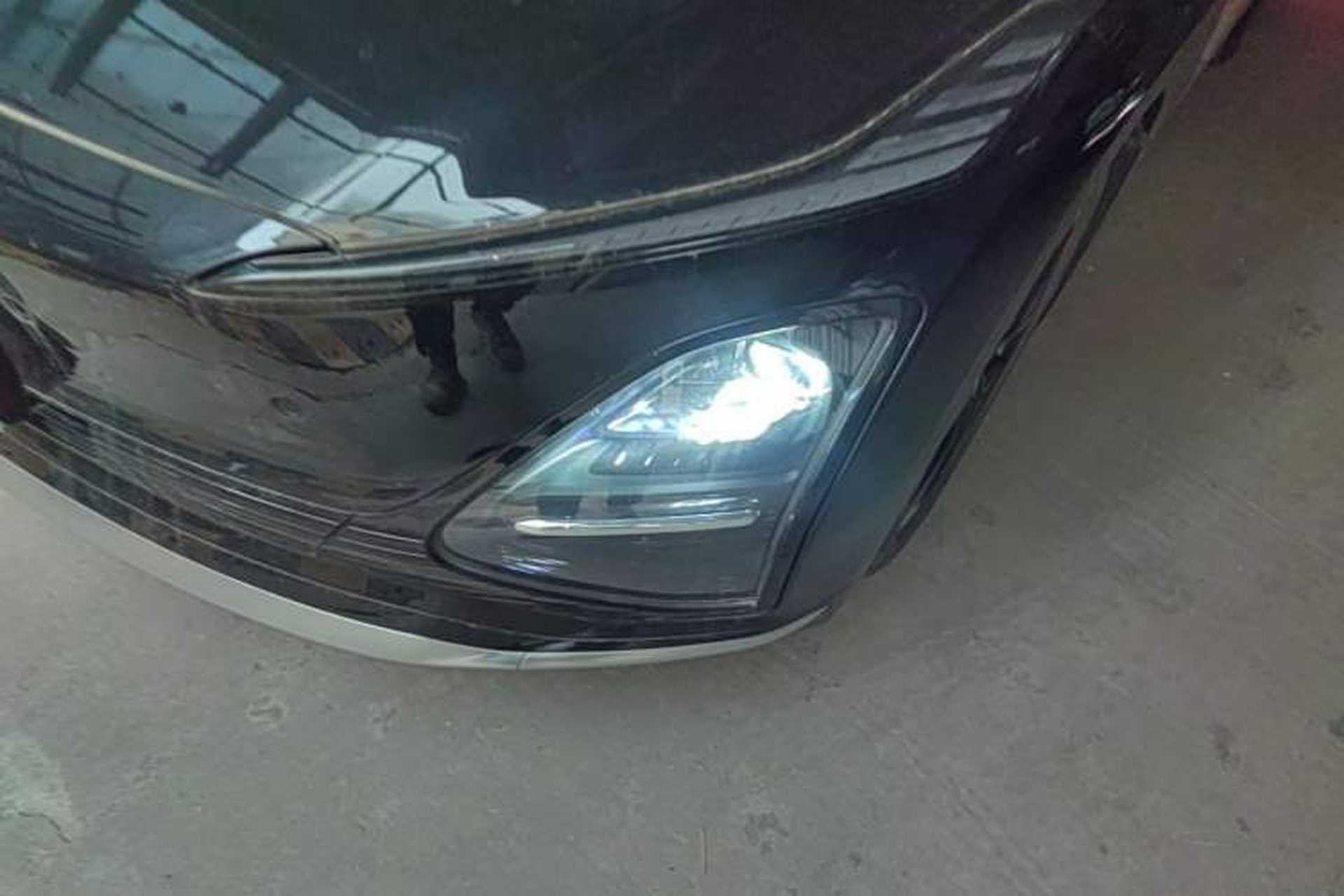 Used Wuling Xingguang 2025 610 km Smart Flagship Version Left Front Headlight