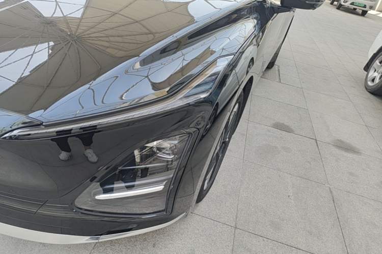 Used Wuling Xingguang 2025 610 km Smart Advanced Version Left Front Headlight