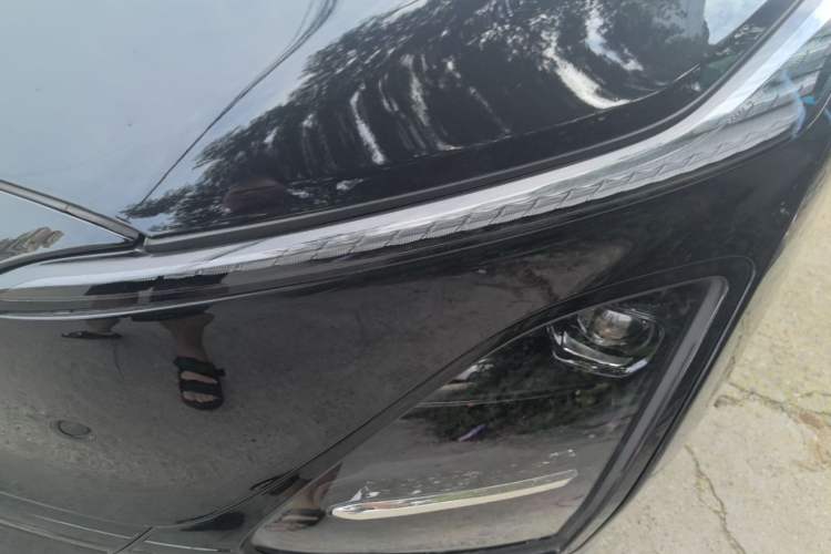 Used Wuling Xingguang 2025 610 km Smart Flagship Version Left Front Headlight