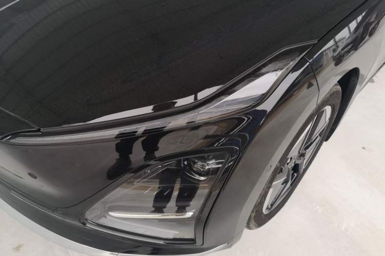 Used Wuling Xingguang 2025 610 km Smart Flagship Version Left Front Headlight