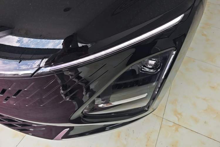 Used Wuling Xingguang 2025 70km Smart Standard Version Left Front Headlight