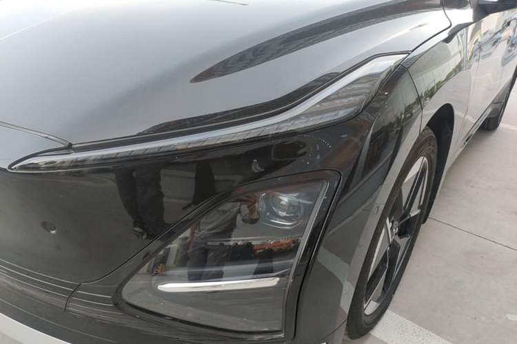 Used Wuling Xingguang 2025 610 km Smart Flagship Version Left Front Headlight
