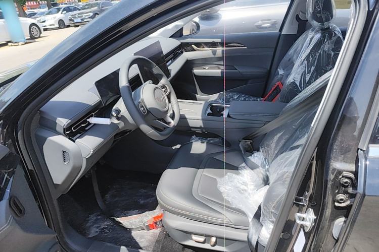 Used Wuling Xingguang 2025 510 km Advanced Smart Version Left Front Seat