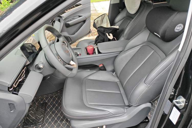 Used Wuling Xingguang 2025 150 km Smart Advanced Version Left Front Seat