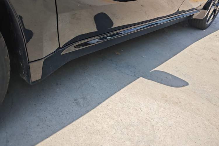Used Wuling Xingguang 2025 610 km Smart Flagship Version Left Side Sill