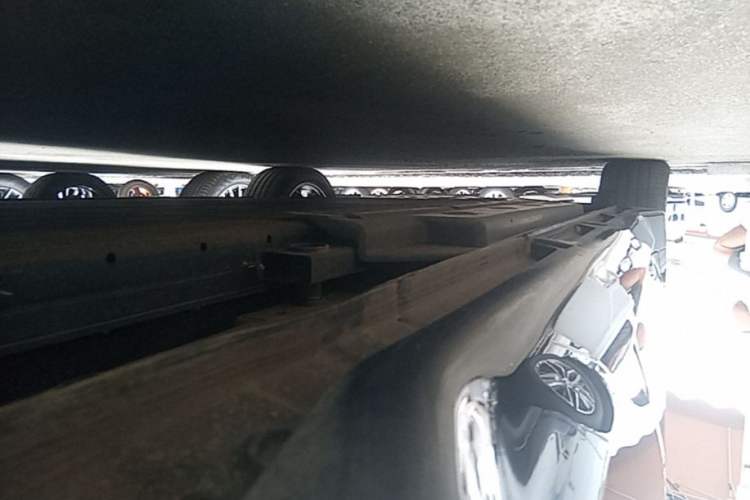 Used Wuling Xingguang 2025 610 km Smart Flagship Version Left Side Sill