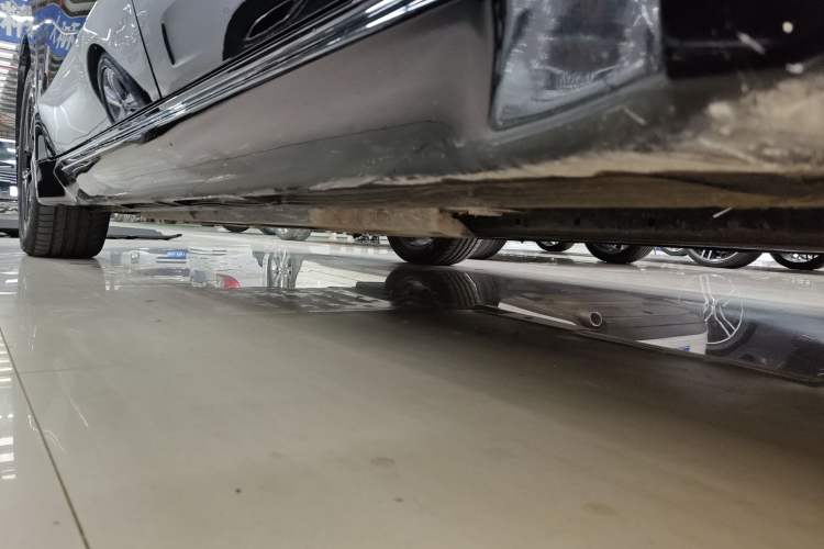 Used Wuling Xingguang 2025 610 km Smart Flagship Version Left Side Sill
