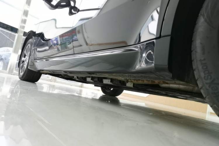 Used Wuling Xingguang 2025 70km Smart Standard Version Left Side Sill