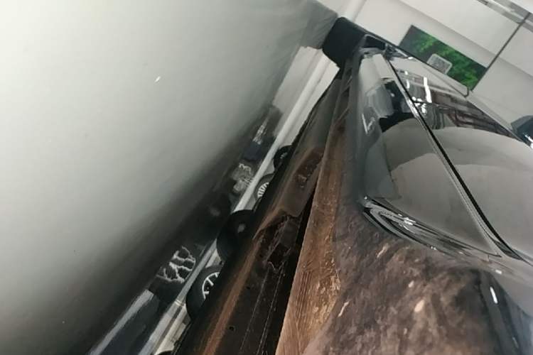 Used Wuling Xingguang 2025 610 km Smart Flagship Version Left Side Sill