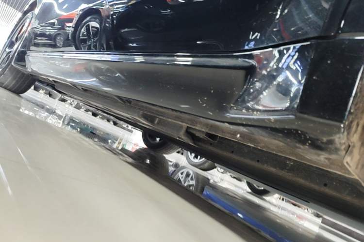 Used Wuling Xingguang 2025 610 km Smart Flagship Version Left Side Sill