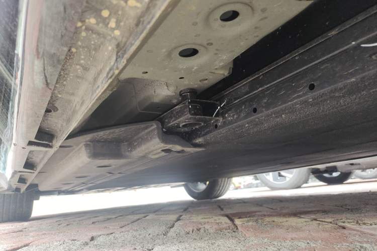 Used Wuling Xingguang 2025 610 km Smart Flagship Version Left Side Sill