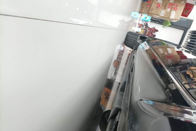 Used Wuling Xingguang 2025 610 km Smart Flagship Version Left Side Sill