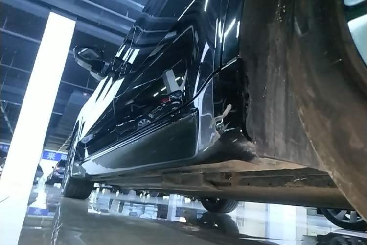 Used Wuling Xingguang 2025 610 km Smart Flagship Version Left Side Sill