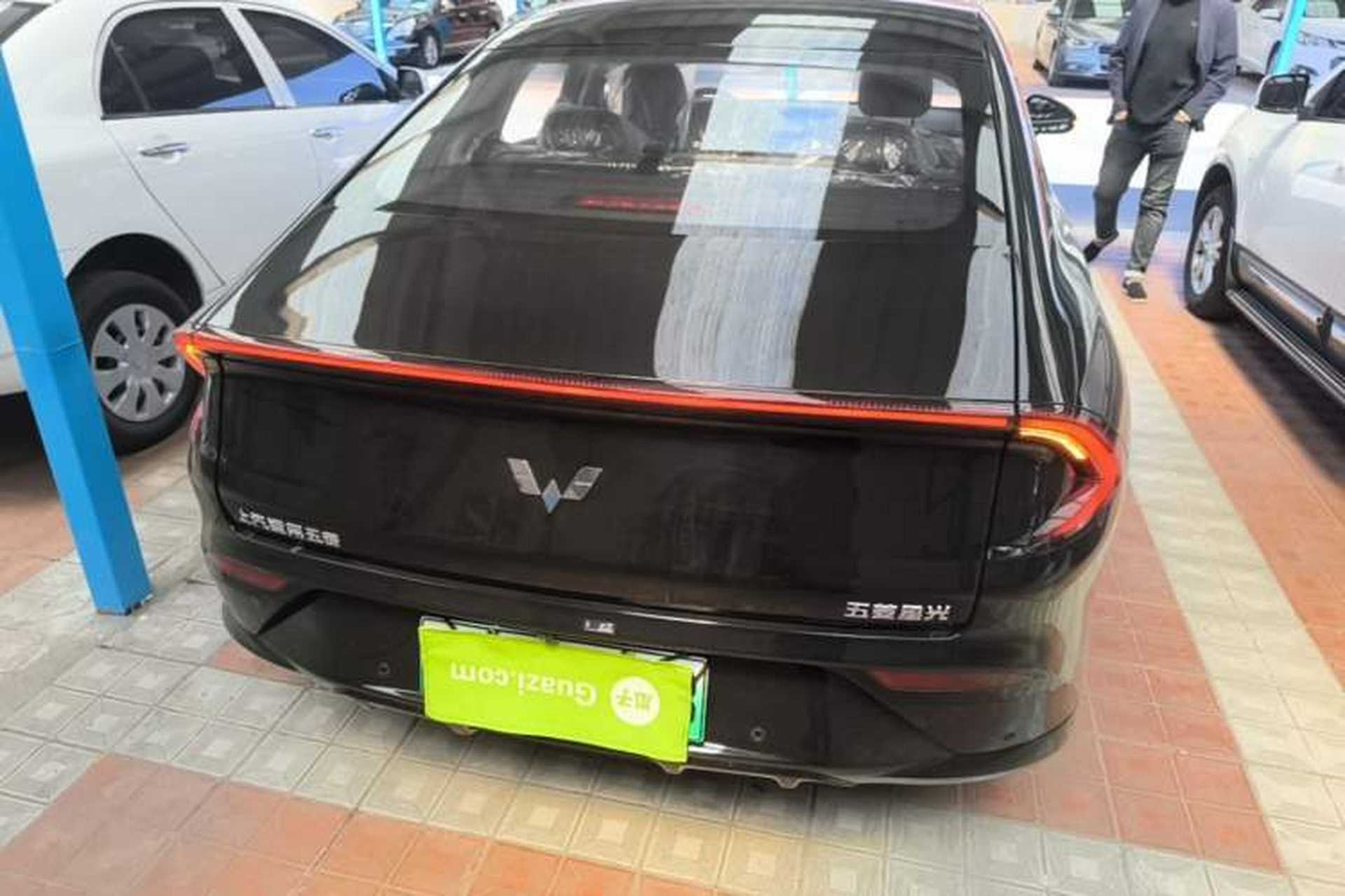 Used Wuling Xingguang 2025 70km Smart Standard Version Rear