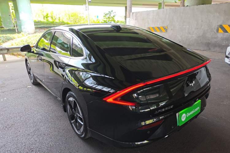 Used Wuling Xingguang 2025 610 km Smart Flagship Version Rear Left 45 Deg